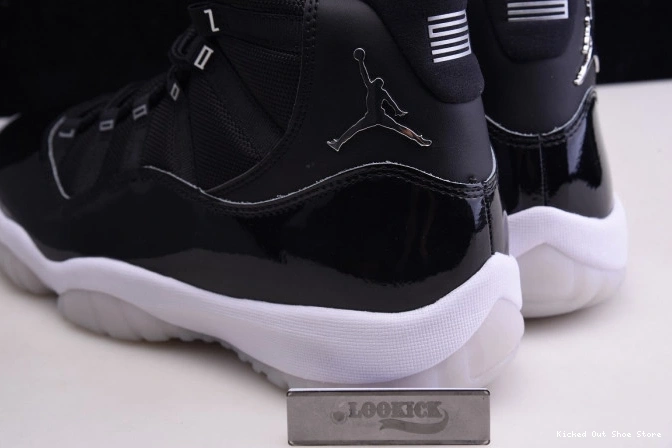 Kick Theory Air Jordan Anniversary 25th CT8012-011 11 0705